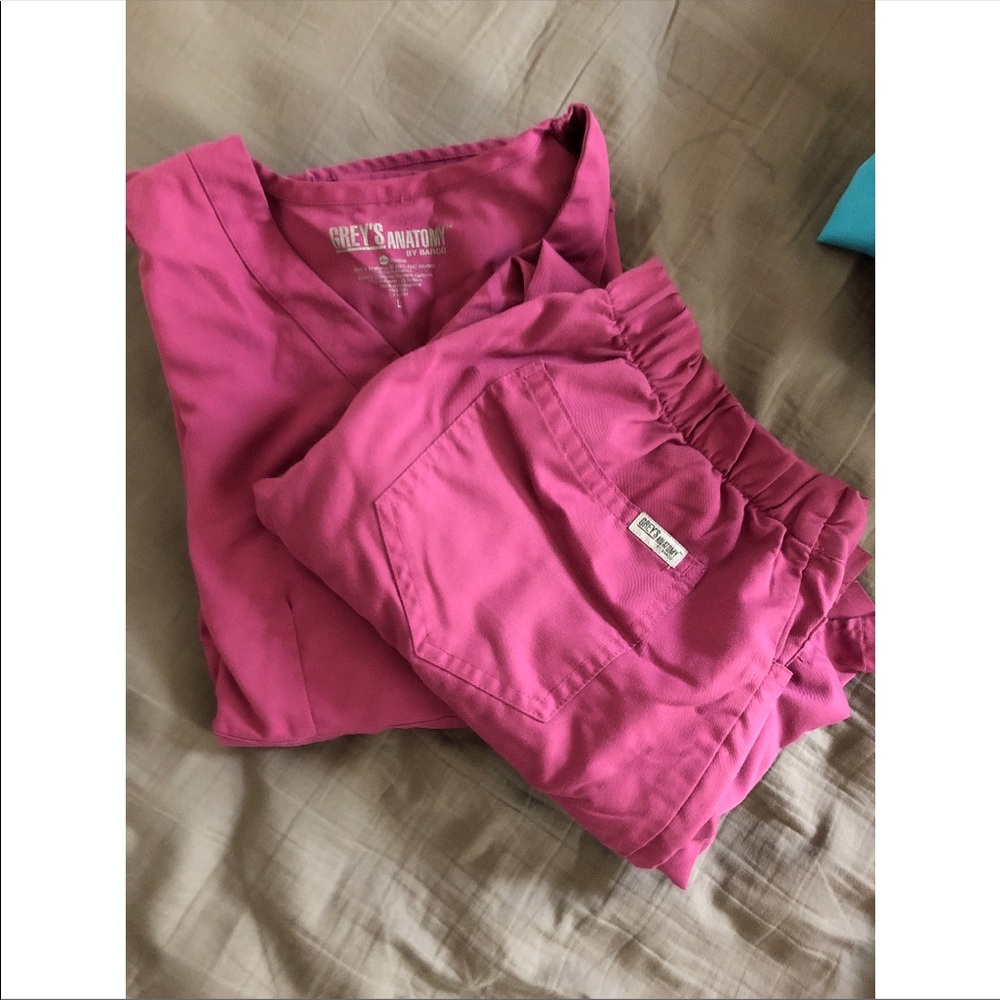 Greys Anatomy scrub set